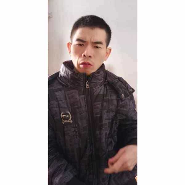 四川31岁单身帅哥真诚找对象-广西征婚相亲网