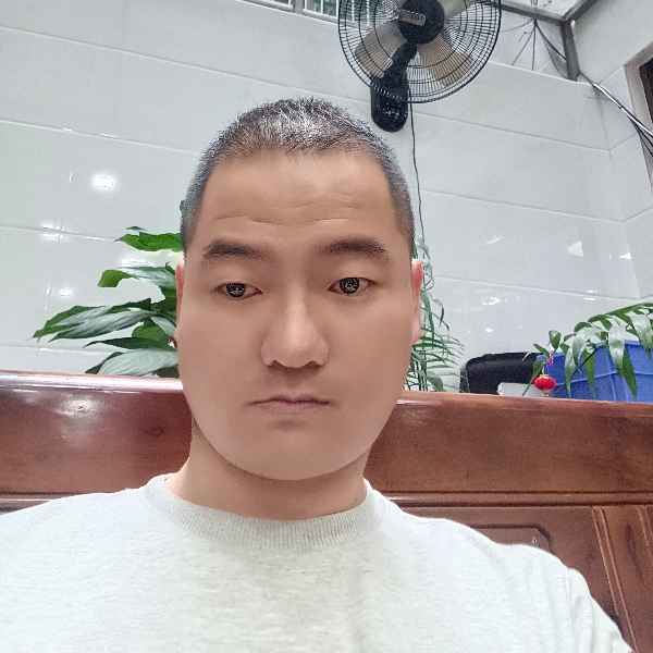 福建35岁单身帅哥真诚找对象-广西征婚相亲网