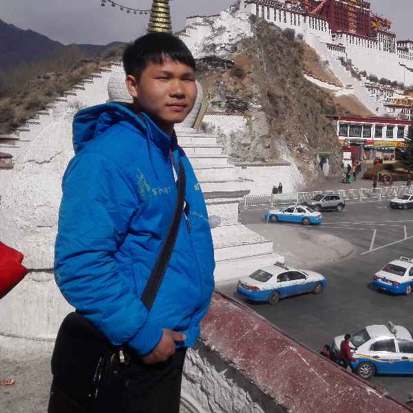 广西33岁单身帅哥真诚找对象-广西征婚相亲网