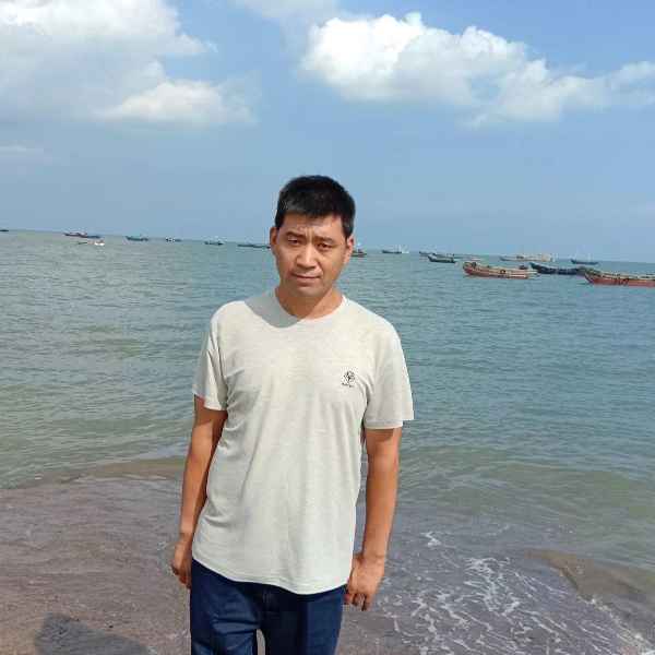 辽宁43岁单身帅哥真诚找对象-广西征婚相亲网