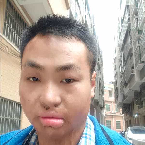湖北31岁单身帅哥真诚找对象-广西征婚相亲网