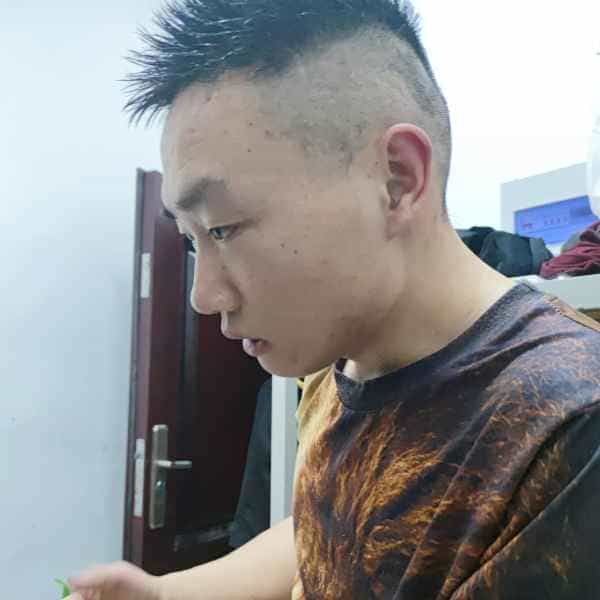 四川28岁单身帅哥真诚找对象-广西征婚相亲网