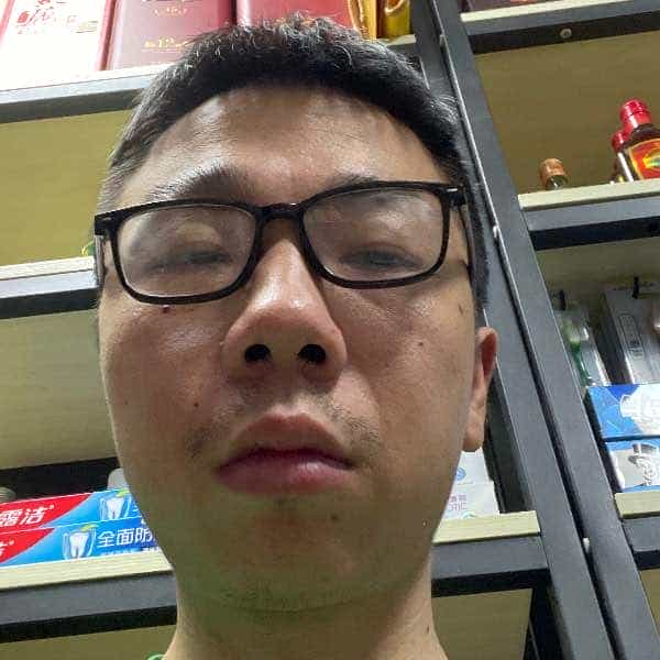 湖北34岁单身帅哥真诚找对象-广西征婚相亲网
