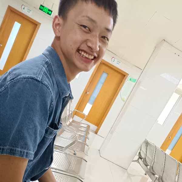 四川26岁单身帅哥真诚找对象-广西征婚相亲网