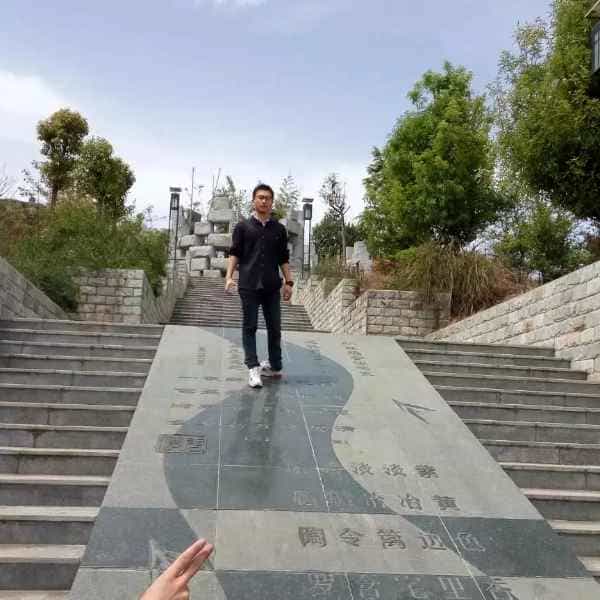 陕西27岁单身帅哥真诚找对象-广西征婚相亲网