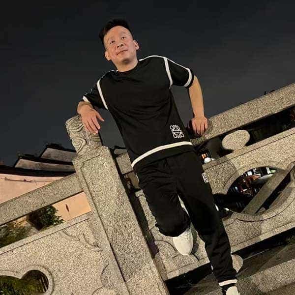 江苏33岁单身帅哥真诚找对象-广西征婚相亲网