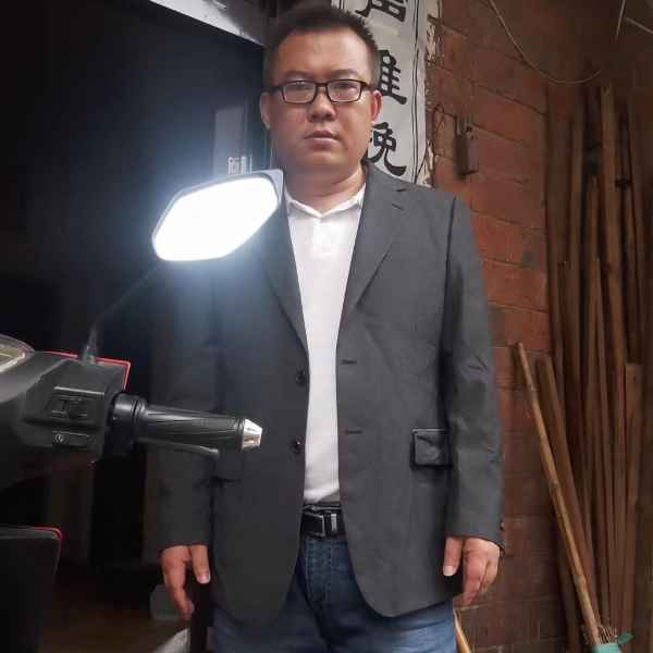 江西39岁单身帅哥真诚找对象-广西征婚相亲网