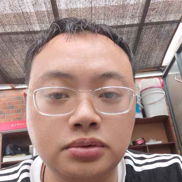 江西33岁单身帅哥真诚找对象-广西征婚相亲网