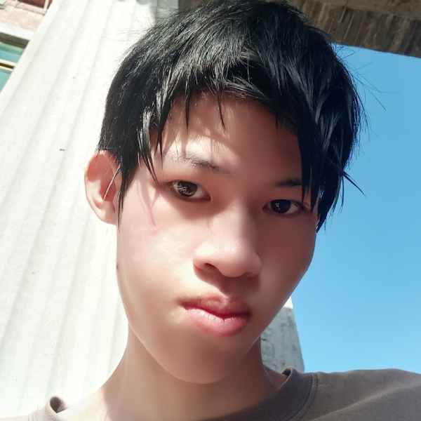 海南21岁单身帅哥真诚找对象-广西征婚相亲网