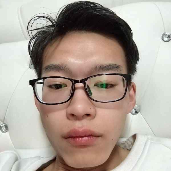 河南22岁单身帅哥真诚找对象-广西征婚相亲网