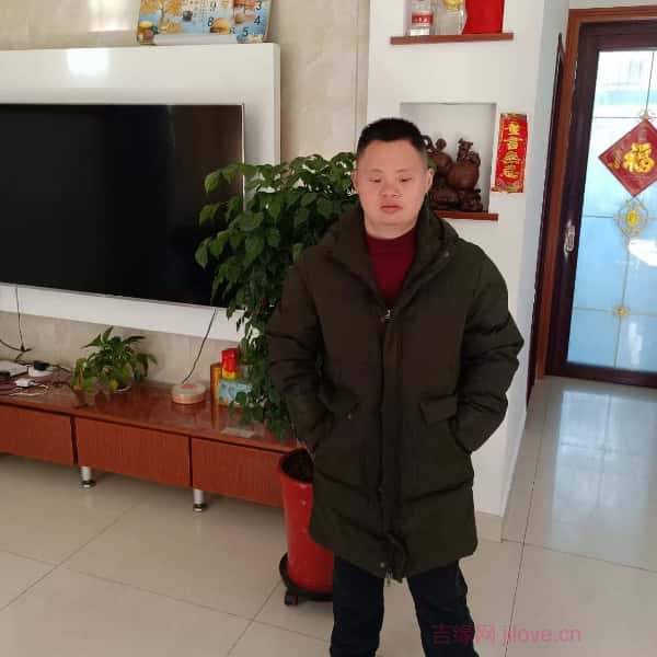 江苏28岁单身帅哥真诚找对象-广西征婚相亲网