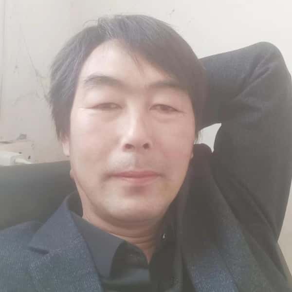 河南44岁单身帅哥真诚找对象-广西征婚相亲网
