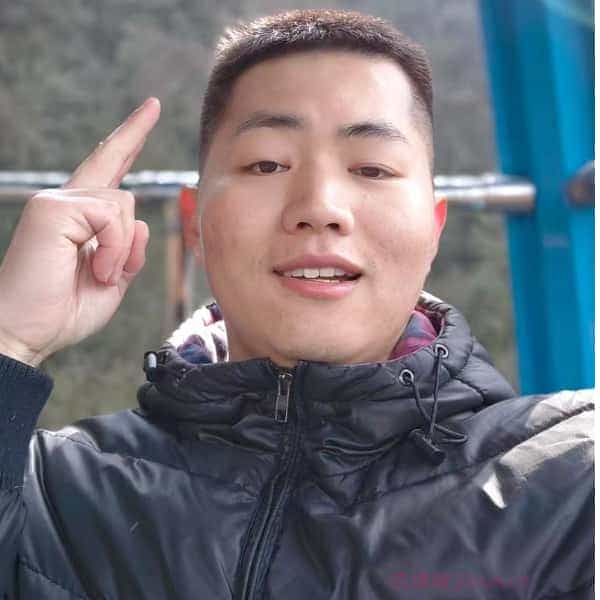 湖北27岁单身帅哥真诚找对象-广西征婚相亲网